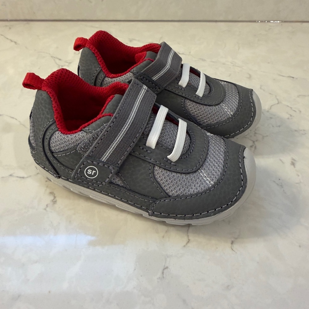 Stride Rite Jamie Boys 6M New Without Tags